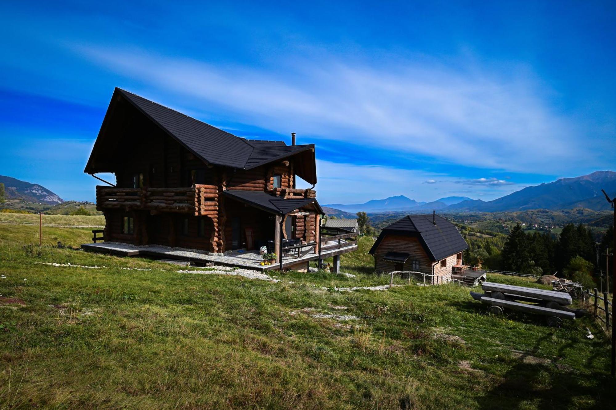 The Barn Villa Şirnea Dış mekan fotoğraf