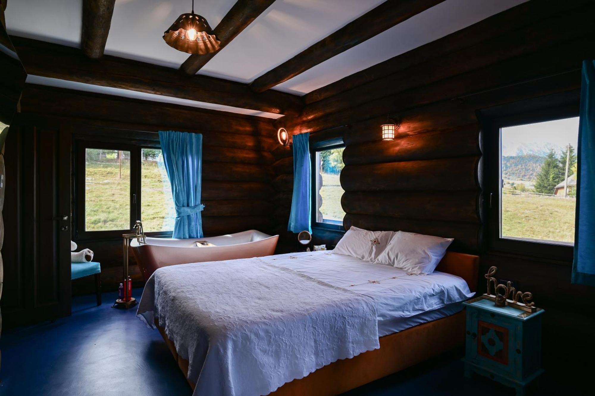 The Barn Villa Şirnea Dış mekan fotoğraf